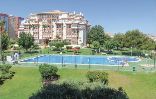 Stunning apartment in Torrevieja w/ Outdoor swimming pool, Outdoor swimming pool and 2 Bedrooms