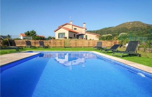 Stunning home in A coruña with Indoor swimming pool, WiFi and 5 Bedrooms