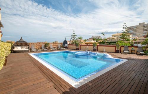 Stunning home in Benalmádena with Outdoor swimming pool, WiFi and 3 Bedrooms