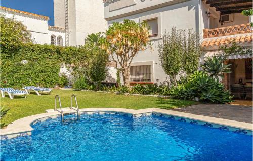 Stunning home in Marbella with WiFi, Outdoor swimming pool and 5 Bedrooms