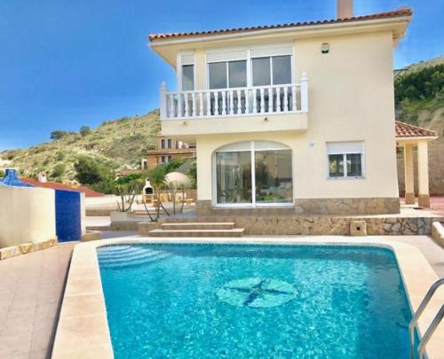 Stunning villa in Cala D or