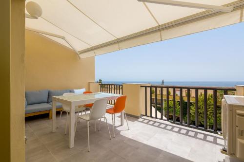 Suite Homes Marbella Elviria Beach views