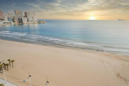 Sunbeach Benidorm Yago 10