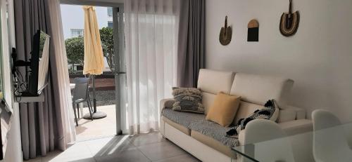 Stunning and sunny garden apartment in Corralejo