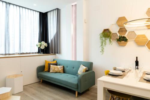 Sylvia 1m - Precioso Apartamento En Primera Línea De Mar - Céntrico - Playa - Wifi