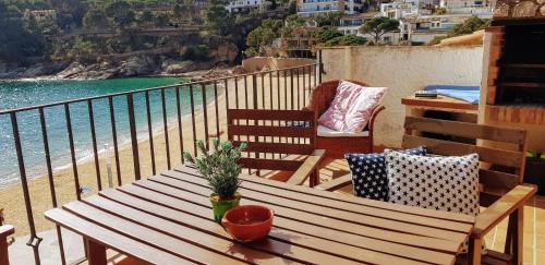 Terrace Penthouse on the Beach! - Tamariu Beach 2