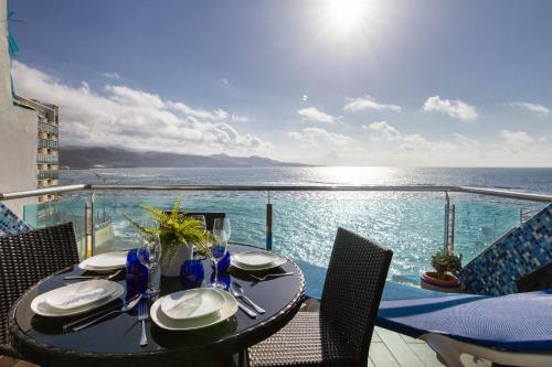 Terraza con vistas a Las Canteras