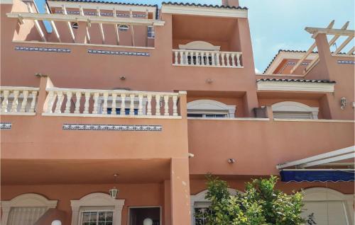 Three-Bedroom Holiday Home in Santa Pola