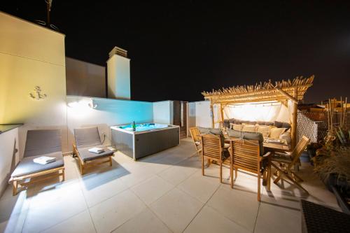 Tina`S Jacuzzi Terrace Playa Chica - By Medano4you