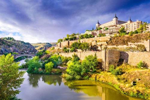 Toledo ciudad de las tres culturas , un lugar para disfrutar todas las familias con sus hijos