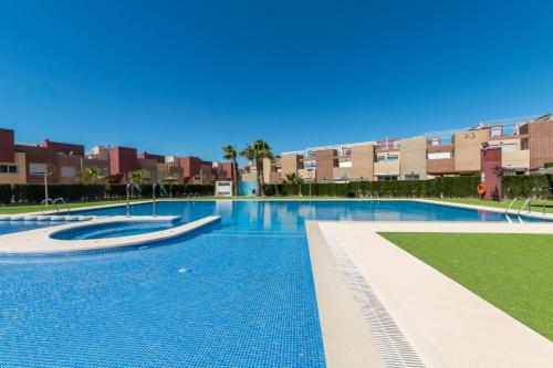 Torrevieja I Familjehus I Pool I Fiber