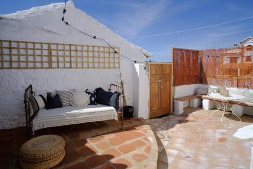 Town house with the best views in Comares