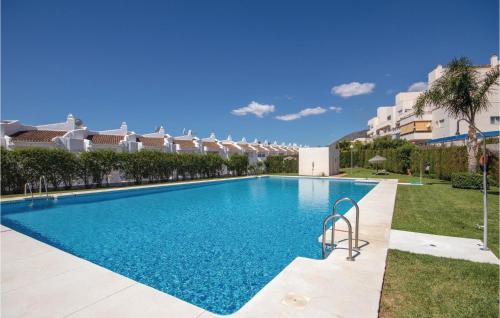 Two-Bedroom Apartment in Benalmadena