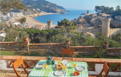 Two-Bedroom Holiday Home in Tossa de Mar