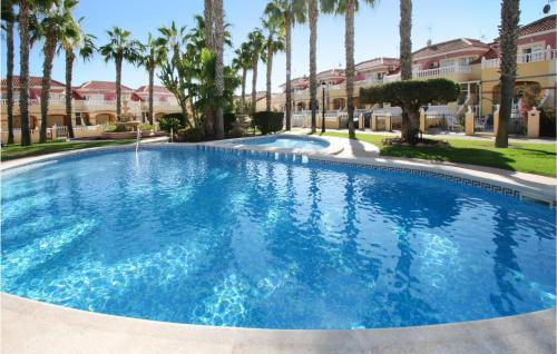 Two-Bedroom Holiday home Orihuela Costa with an Outdoor Swimming Pool 07