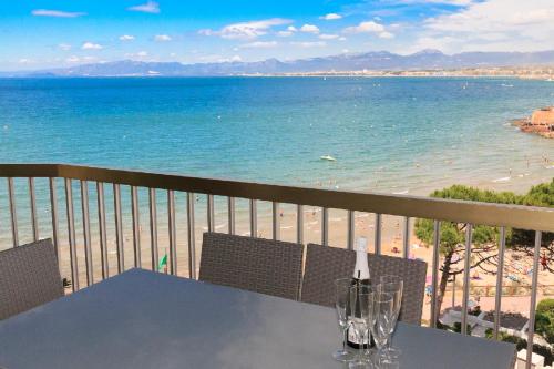 Uhc Sorolla Apartments