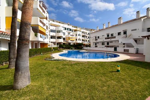 Urb Pueblo del Parque, Luxury 2 bedroom apartment. Fantastic central location.