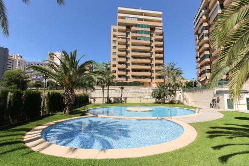 Apartamento Veremar, zona tranquila, con piscina, jardines, soleado y cerca de la playa de la cala, para disfrutar el mediterraneo