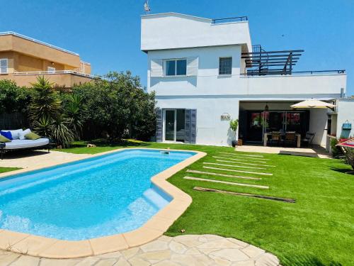 Villa 15 - Beachhouse Luxury Villa - 300m Beach - Wifi - Klima