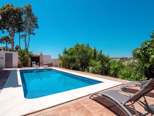 Villa 5 beds with private pool near Estepona - 5007
