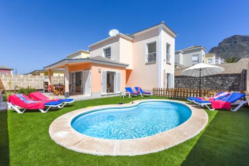 Villa Aloe con piscina climatizada, Playa Fañabe, Costa Adeje