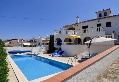 Villa Apartment in L Escala