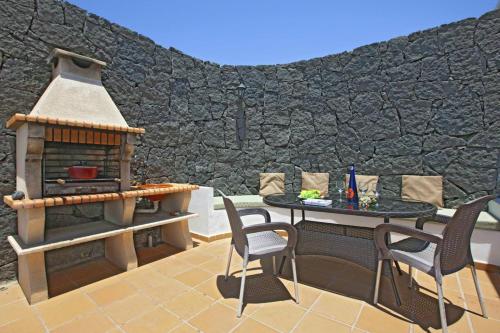 Villa Bandera with private heated pool and childrens play area