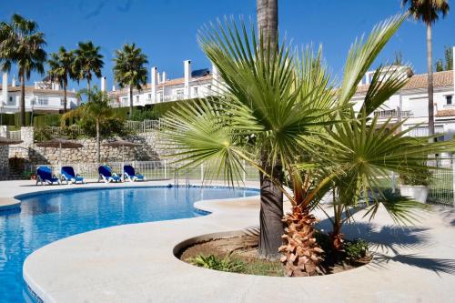 Villa Bonita - Calm Duplex Townhouse In Mijas Costa With Sea View