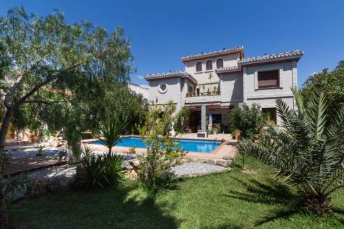 7 bedrooms villa with private pool enclosed garden and wifi at Padul