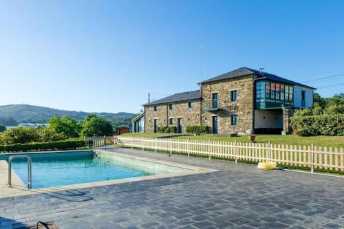 9 bedrooms villa with city view private pool and terrace at Outeiro San Sadurnino de Ferrol Terra