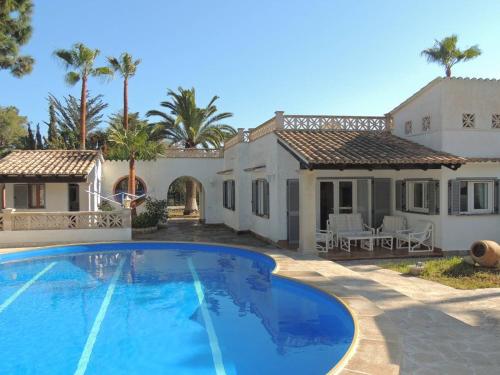 2 bedrooms villa at Cala Murada 500 m away from the beach with private pool enclosed garden and wifi