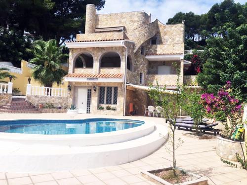 Villa con piscina