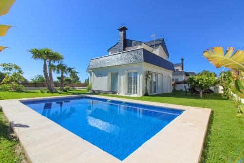 Villa con piscina privada - Polop