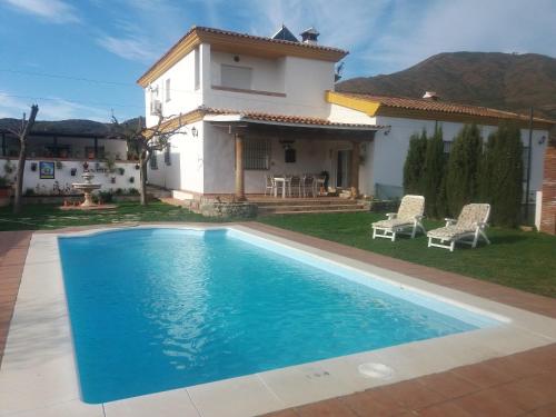 4 bedrooms villa with private pool enclosed garden and wifi at Mijas