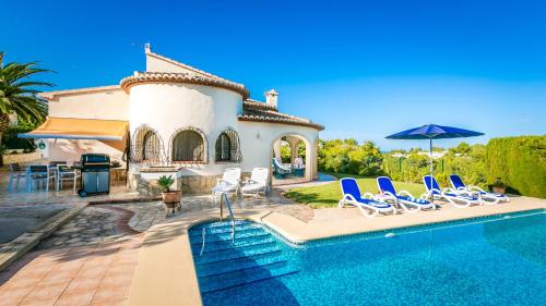 Villa Espada I Dream villa with sea views in a prime location, free Wi-Fi