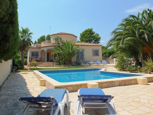 Villa Jacaranda stunning 3bedroom villa with air-conditioning & private swimming pool