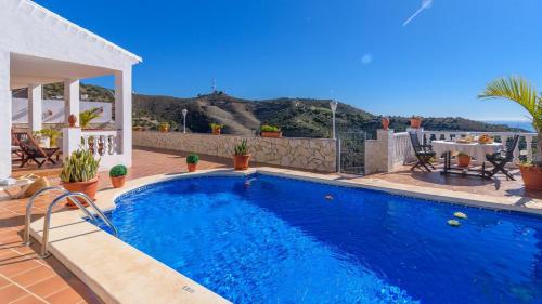 Casa Los Pinos Torrox by Ruralidays