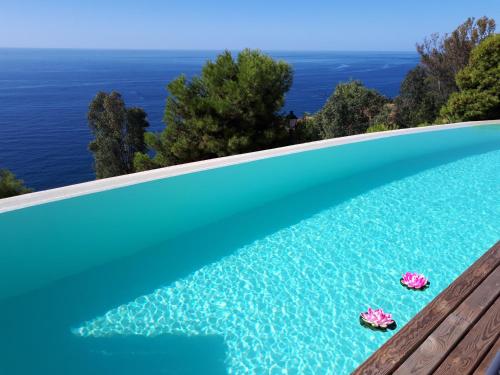 Villa Luxury Paradise