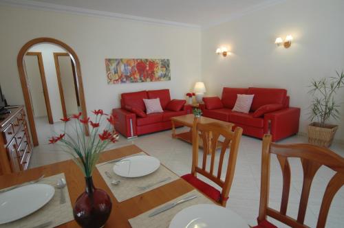 Villa Malva Azul - Lovely 2 Bedroom Villa - Perfect for Smaller Families - Pool Table