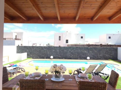 Villa Misy Heated Pool And Private Parking