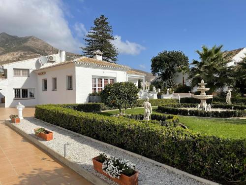 Villa Olympo - luxury villa in Benalmadena Pueblo