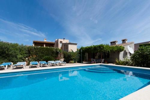 Villa between Pollensa old town and Port Pollensa, Special Prices Hire Car for Guests