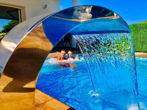 Villa Pintoresca Habitación, Spa Piscina Climatizado Y Sauna
