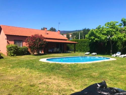 2 bedrooms villa with private pool furnished garden and wifi at Pontevedra 8 km away from the beach