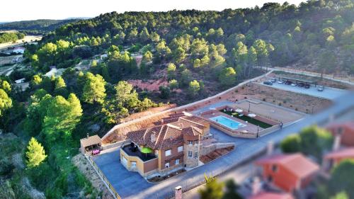 7 bedrooms villa with city view private pool and jacuzzi at Villalba de la Sierra