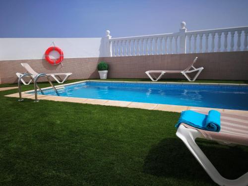 Vv  Valdeconcha , Piscina Privada Y Vistas Al Mar