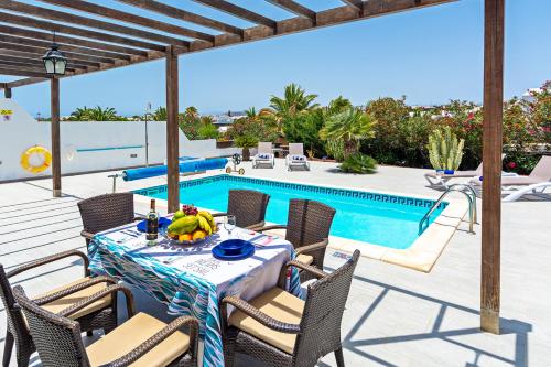 Villa Valentina Private Pool Playa Blanca By Pvl