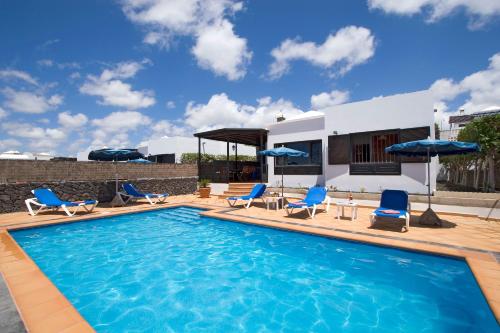 3 bedroom Villa Venus with private heated pool