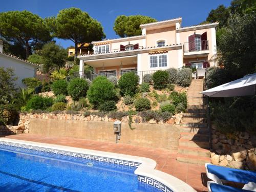 Valley-View Villa in Santa Cristina d Aro with Pool