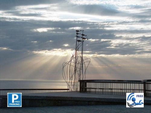 Vistas 180º al mar/puesta de sol/Free Wifi-parking